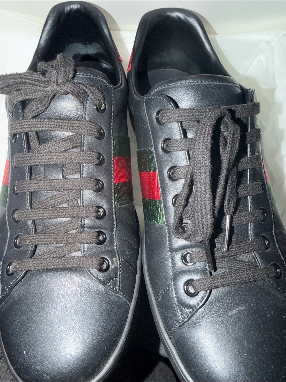 Black Gucci Leather Men's Fashion Sneakers with Green & Red Stripe